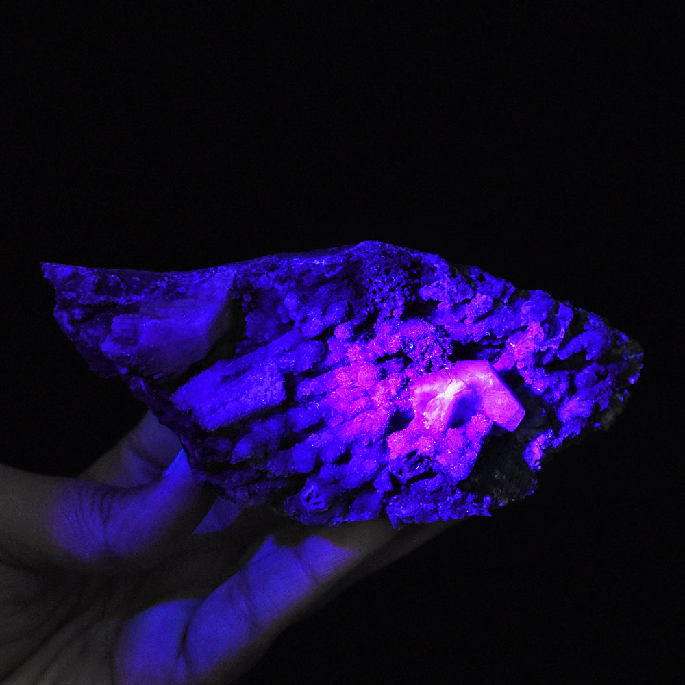 Awesome 1025.00 Cts Genuine Chalcedony Crystal Specimen Gemstone