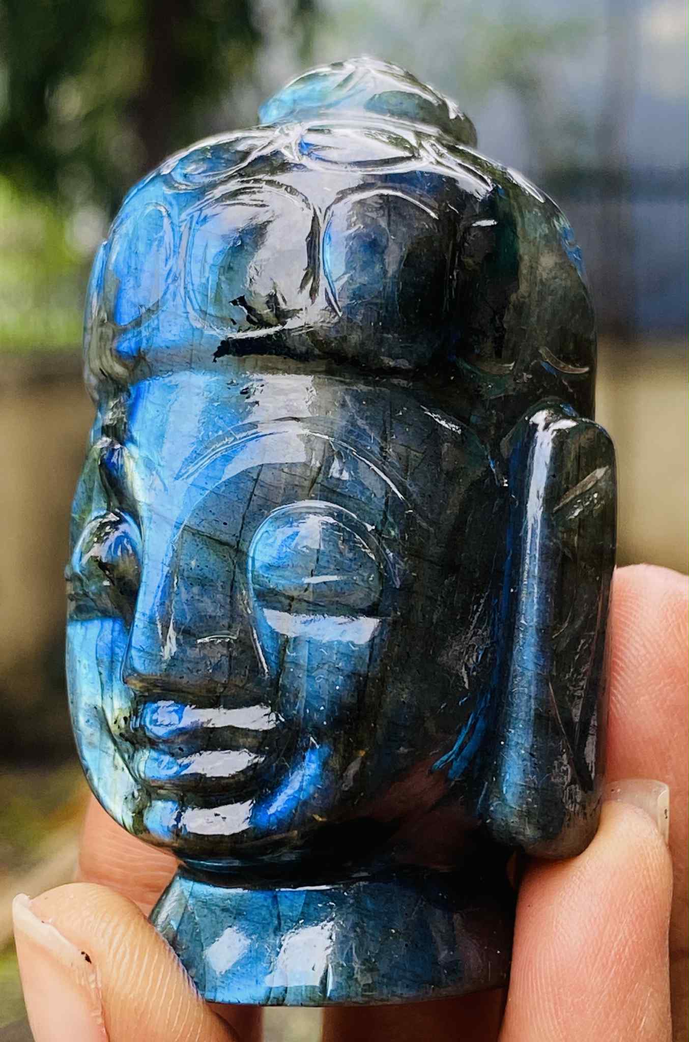 Gorgeous 590.00 Cts Genuine Blue Flash Labradorite Hand Carved Crystal Gemstone Buddha Head Carving