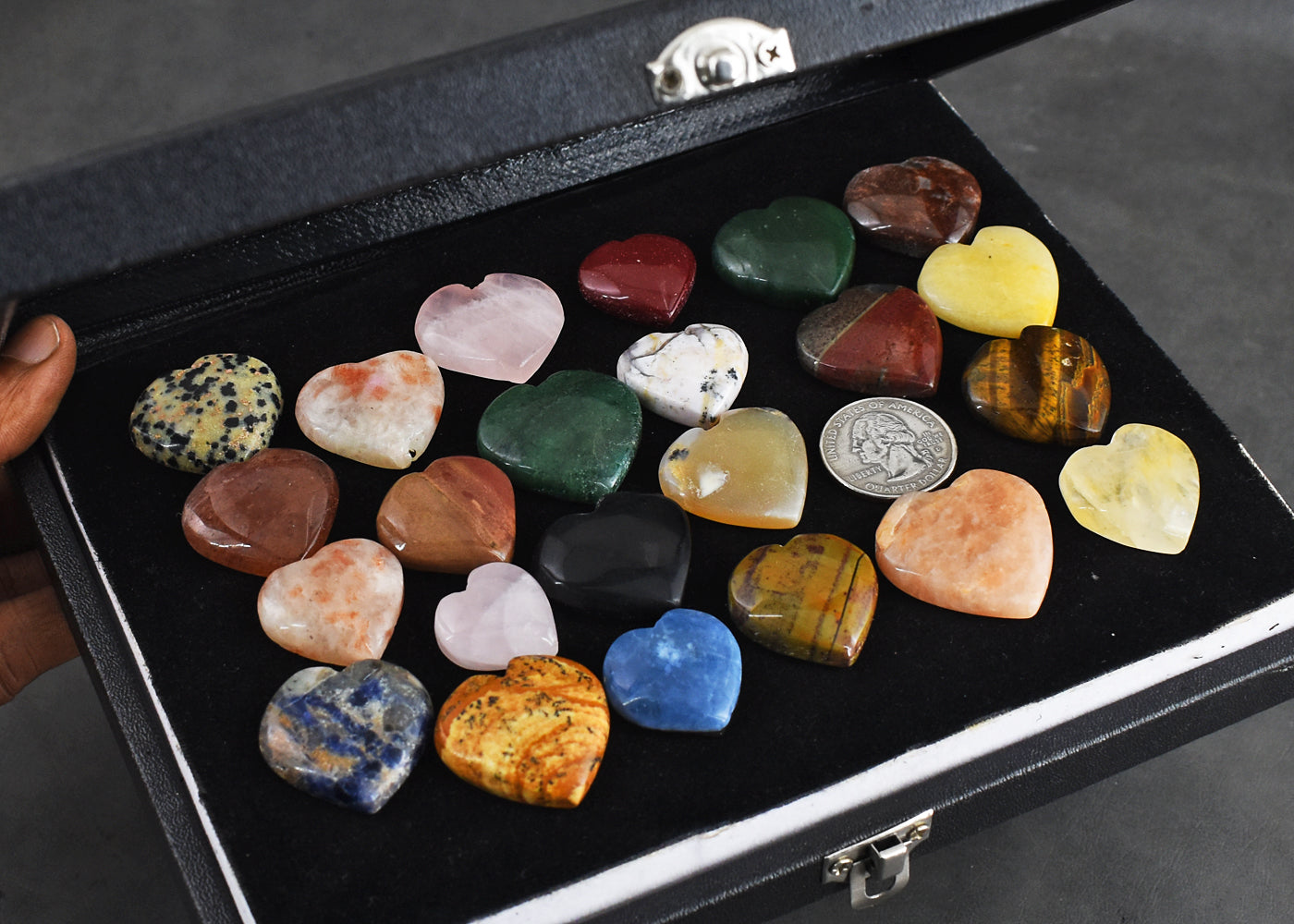 Stunning  894.00 Carats  Genuine Mix  Gem  Untreated  Gemstone  Cabochon Heart Lot