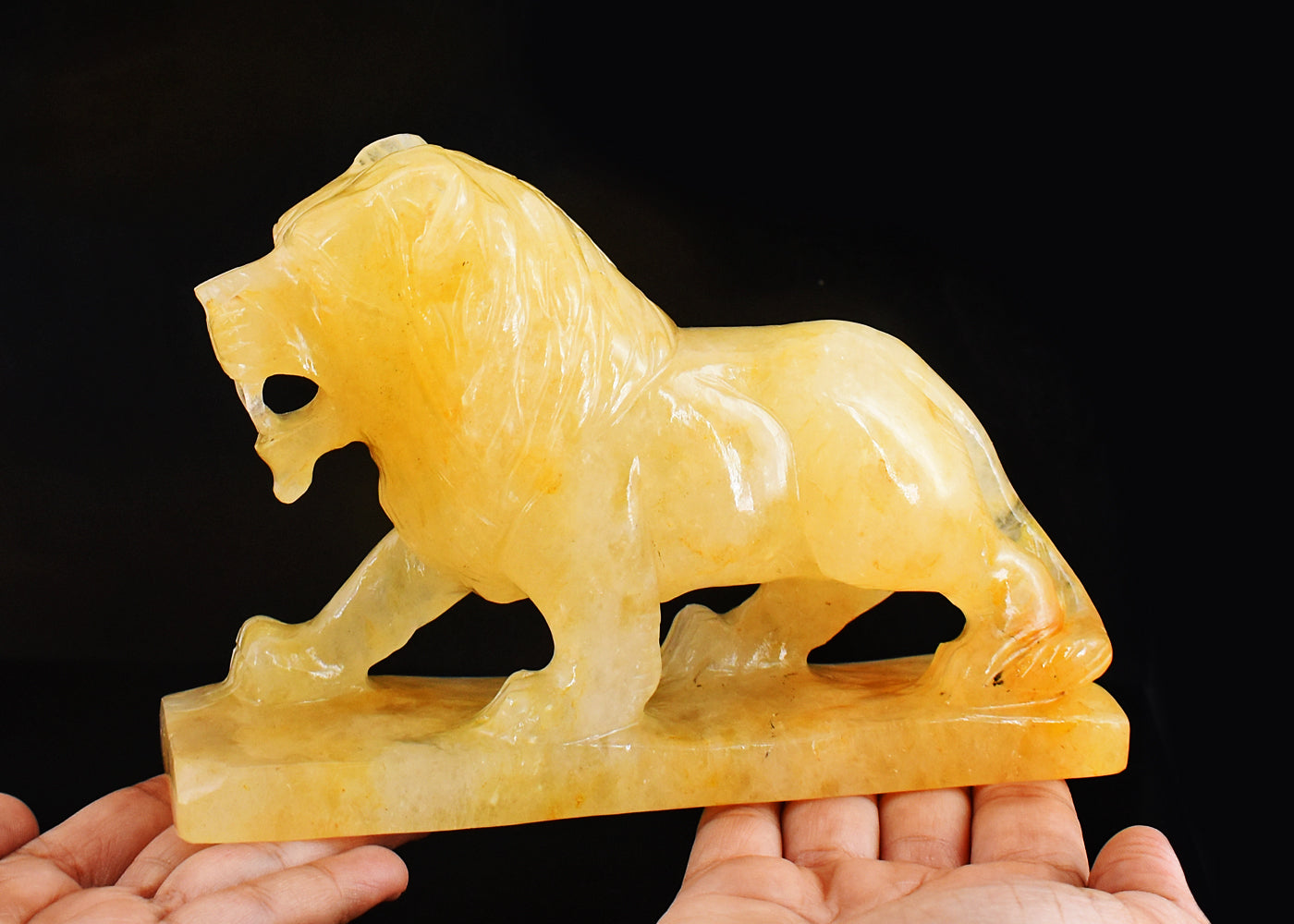 Exclusive 6099.00 Carats Genuine Aventurine Hand Carved Crystal Gemstone Carving Lion