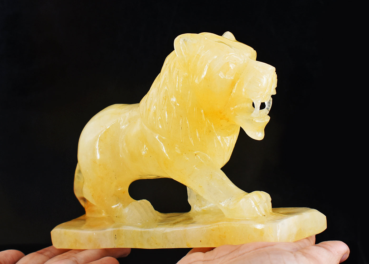 Exclusive 6099.00 Carats Genuine Aventurine Hand Carved Crystal Gemstone Carving Lion