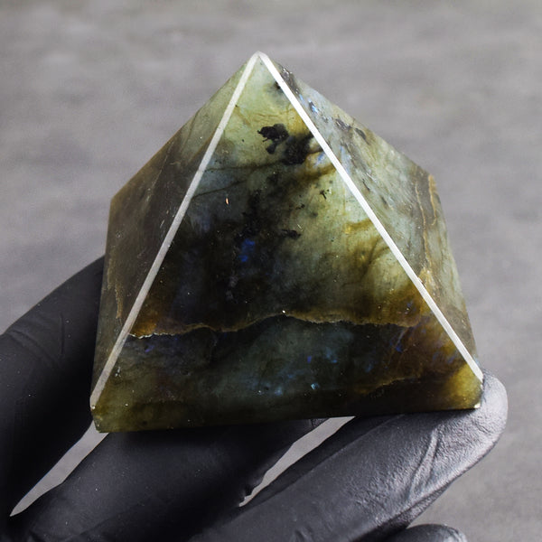 Beautiful 696.00 Cts Genuine Labradorite Crystal Specimen Healing Divine Pyramid