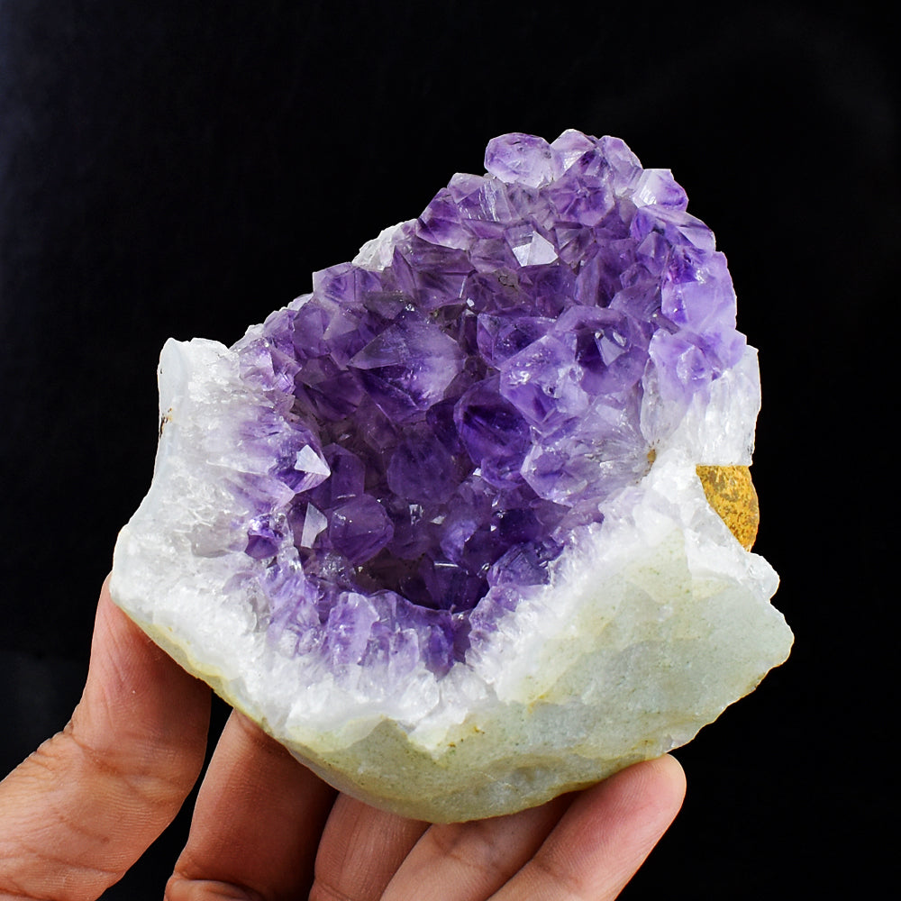 Beautiful 1664.00 Cts Genuine Amethyst Crystal Specimen Gemstone
