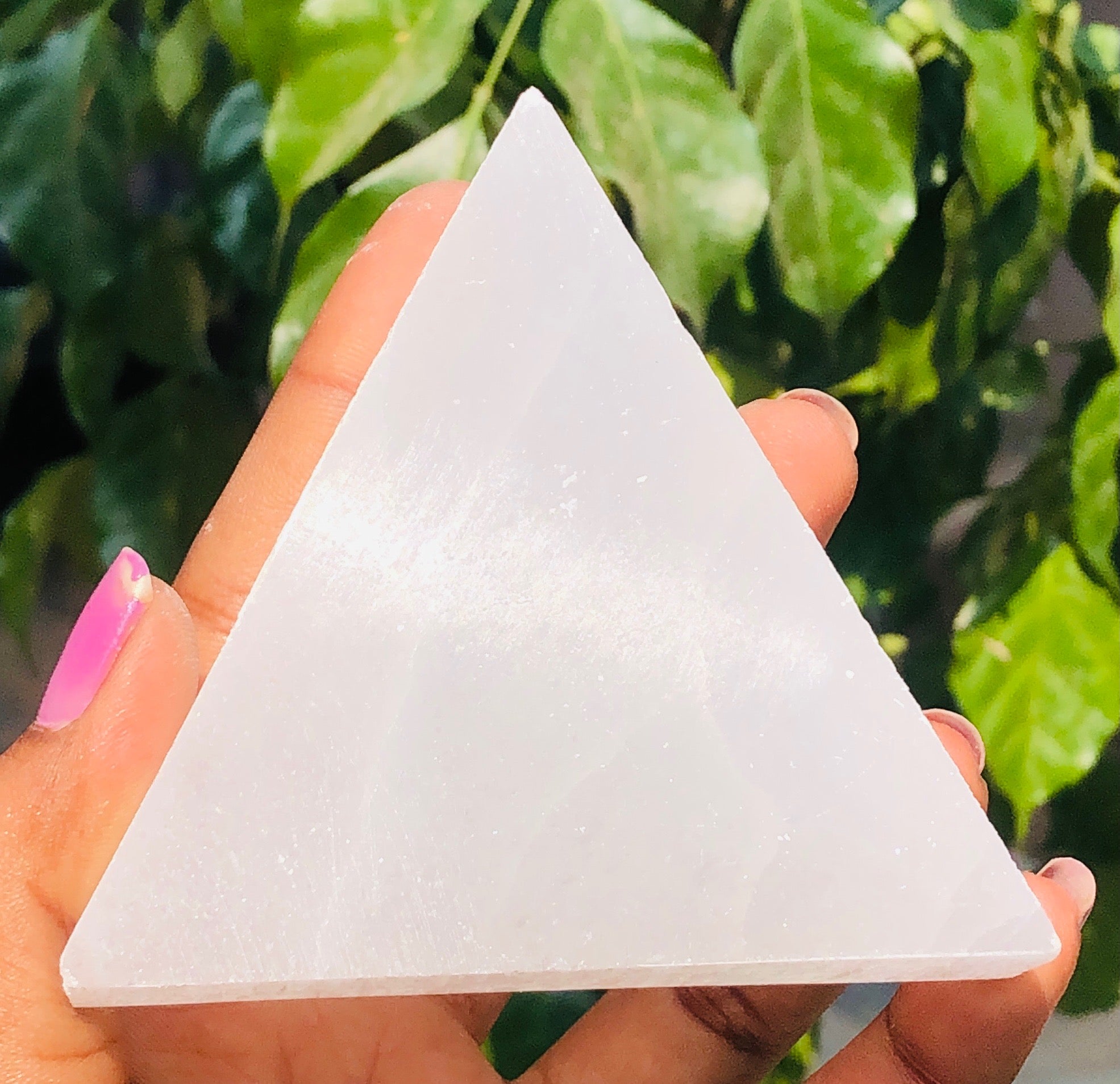 Pleasing 650.00 Cts Genuine Selenite Healing Gemstone Crystal Triangle