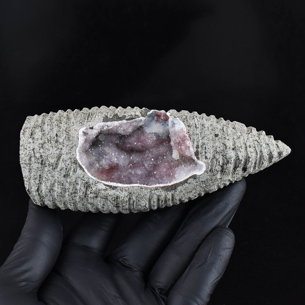 Genuine 1350.00 Carats Artisian Chalcedony Crystal Specimen Gemstone