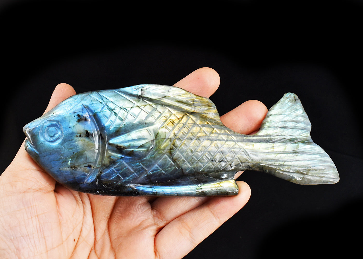 Awesome 1027.00 Cts Genuine Amazing Flash LabradoriteHand Carved Gemstone Carving Fish