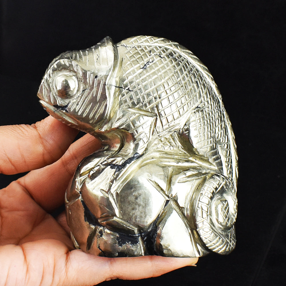 Craftsmen  4856.00 Cts Genuine Pyrite Hand Carved Crystal Gemstone Chameleon Carving