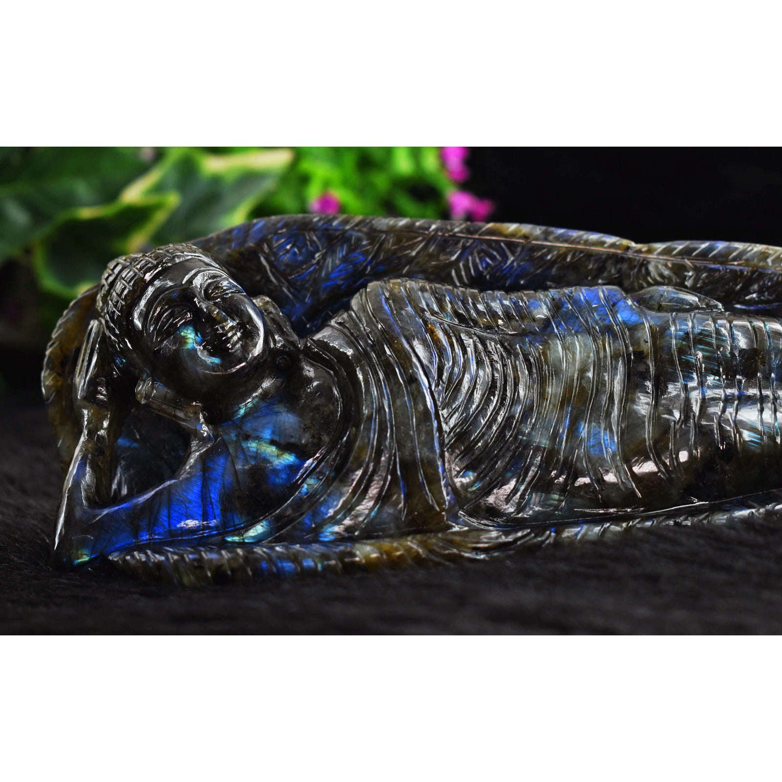 gemsmore:Awesome Royal Blue Flash Labradorite  Hand Carved Genuine Crystal Gemstone Sleeping Mudra Lord Buddha Carving