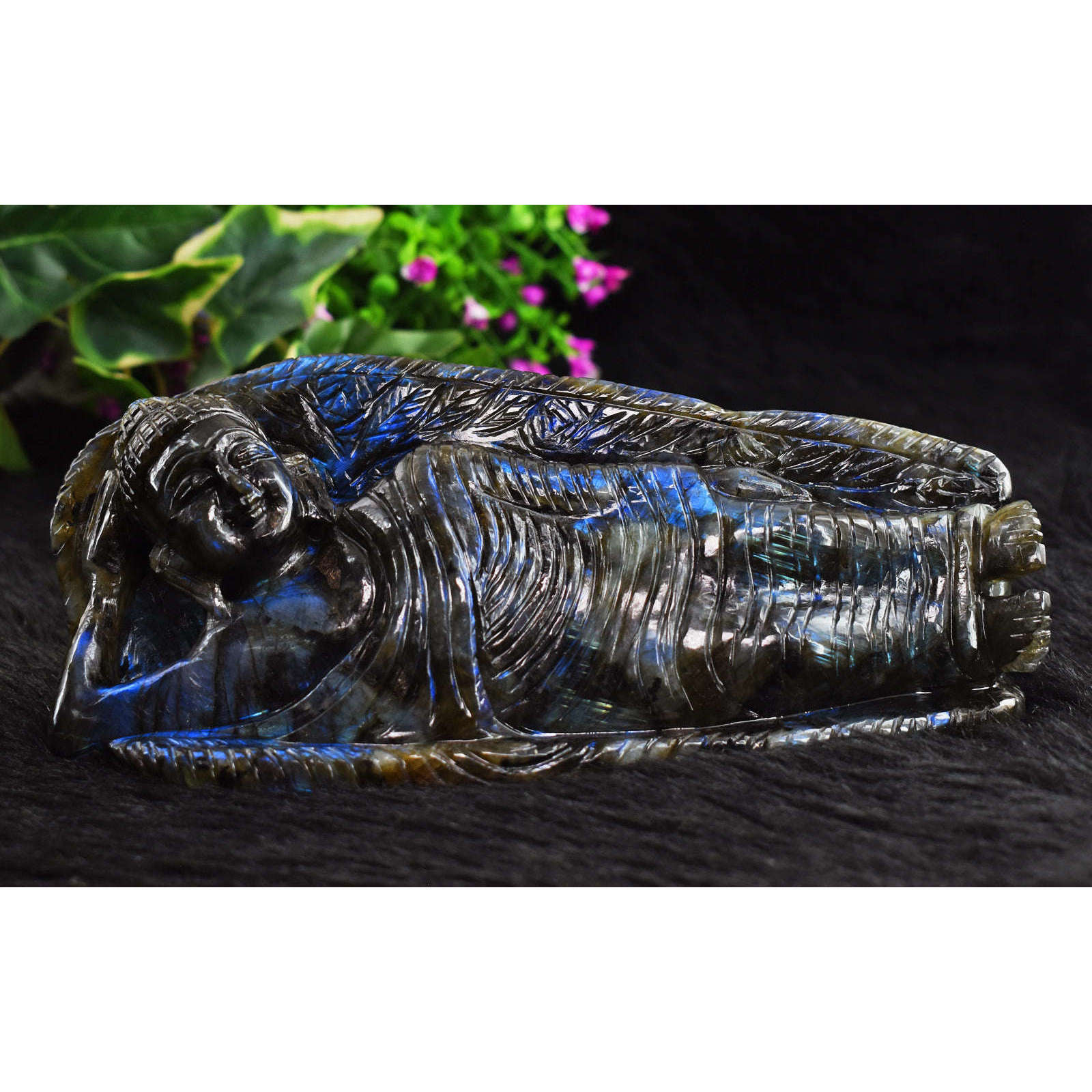 gemsmore:Awesome Royal Blue Flash Labradorite  Hand Carved Genuine Crystal Gemstone Sleeping Mudra Lord Buddha Carving