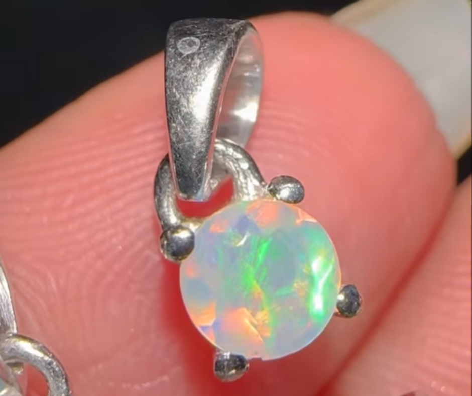 100% Genuine Top Flashy Natural Round 4 mm Ethiopian Sterling Silver Pendant Sale