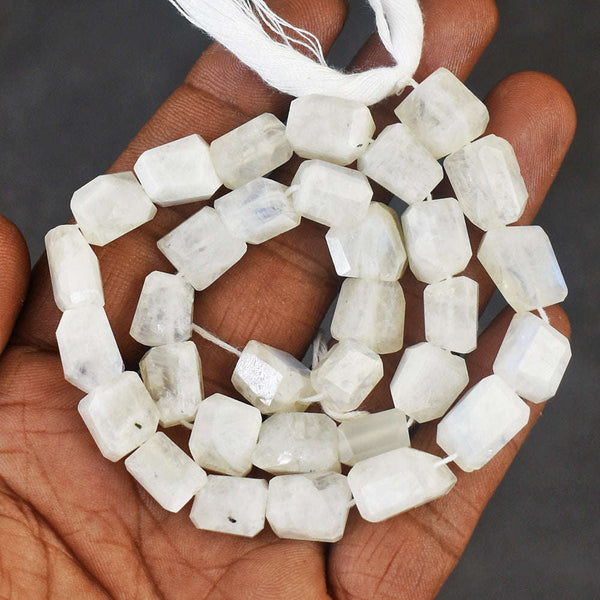 gemsmore:13 Inches Natural  235 Carats  Genuine Blue Flash Moonstone Beads Strand