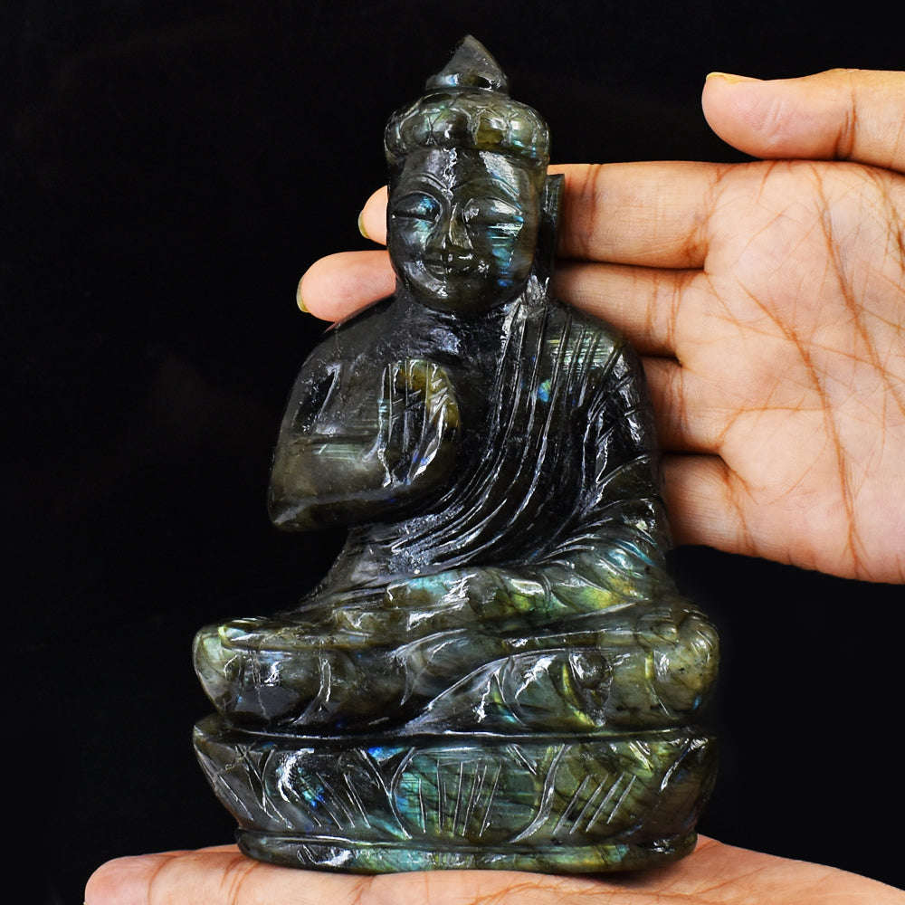 gemsmore:Amazing Flash Labradorite Hand Carved Lord Buddha
