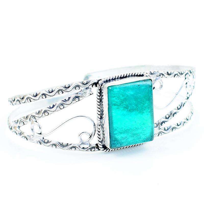 gemsmore:Amazing Green Onyx Tibet Silver Cuff Bracelet