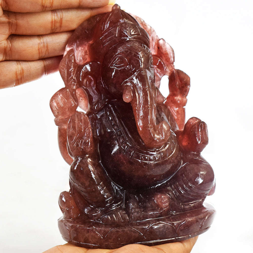 gemsmore:Amazing Strawberry Quartz  Hand Carved Idol Lord Ganesha