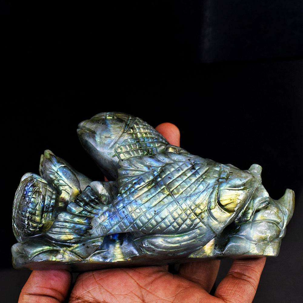 gemsmore:Artisian Labradorite Hand Carved Genuine Crystal Gemstone Carving Fish Family