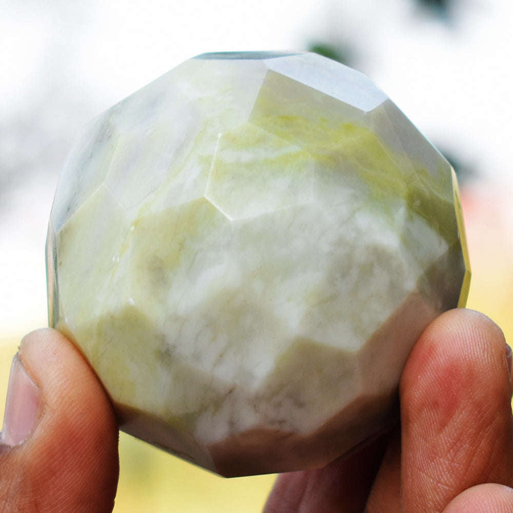 gemsmore:Beautiful Serpentine Hand Carved Checkers Cut Crystal Healing Sphere