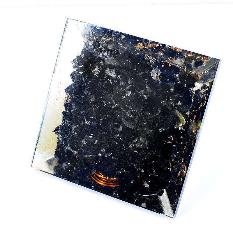 gemsmore:Black Spinel Hand Carved Orgone Healing Pyramid