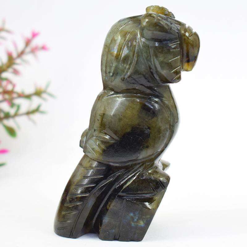 gemsmore:Blue Flash Labardorite Hand Carved Owl
