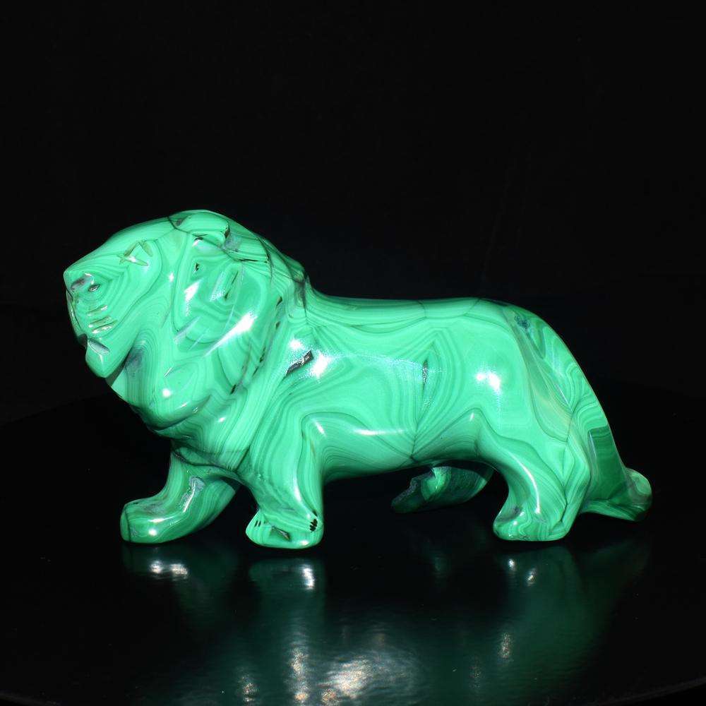 gemsmore:Collectors Piece - Genuine Malachite Hand Carved Lion