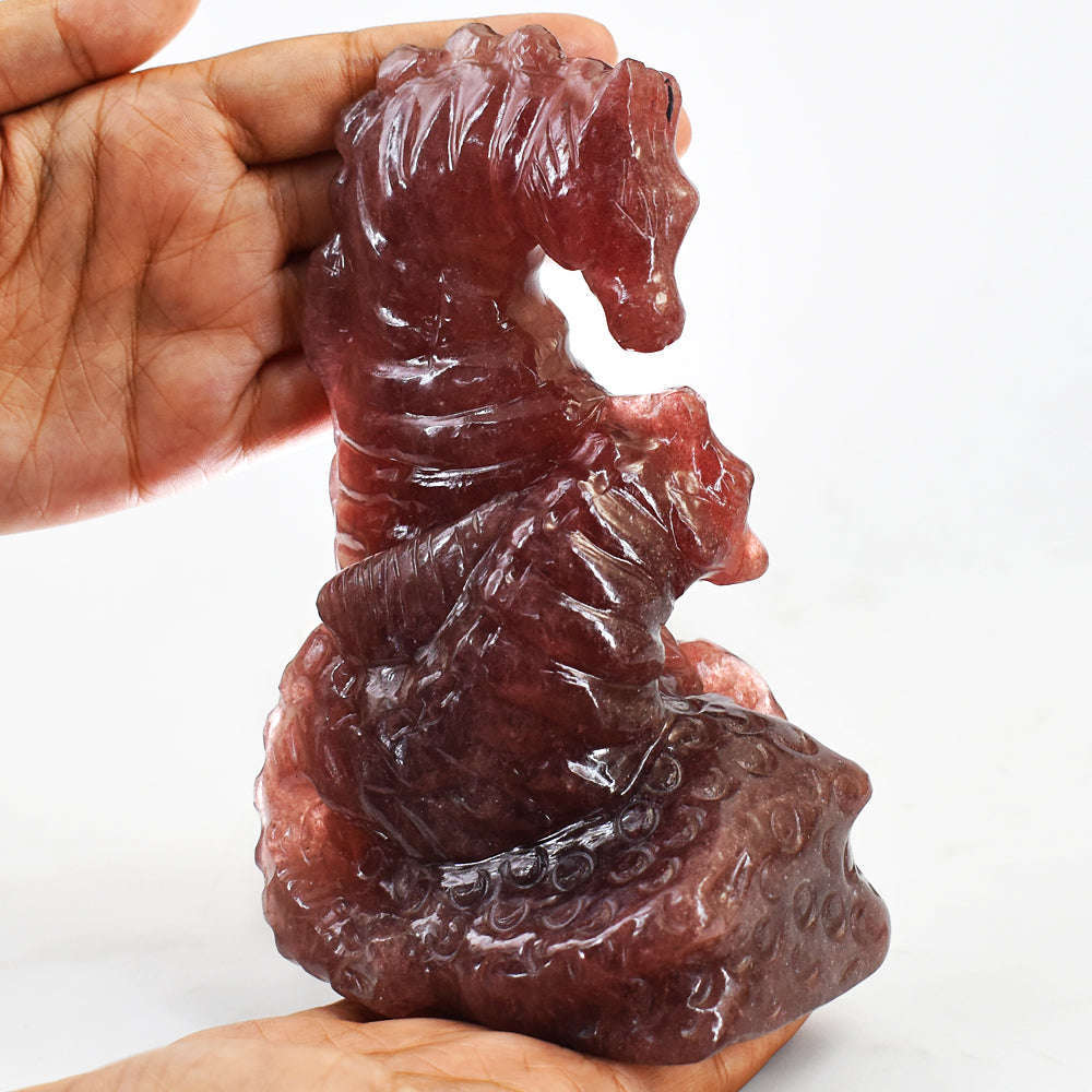 gemsmore:Craftsmen Strawberry Quartz Exclusive Hand Carved Seahorse