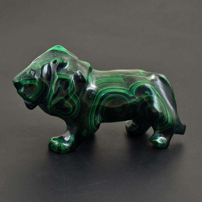 gemsmore:Dark Green - Genuine Malachite Hand Carved Lion