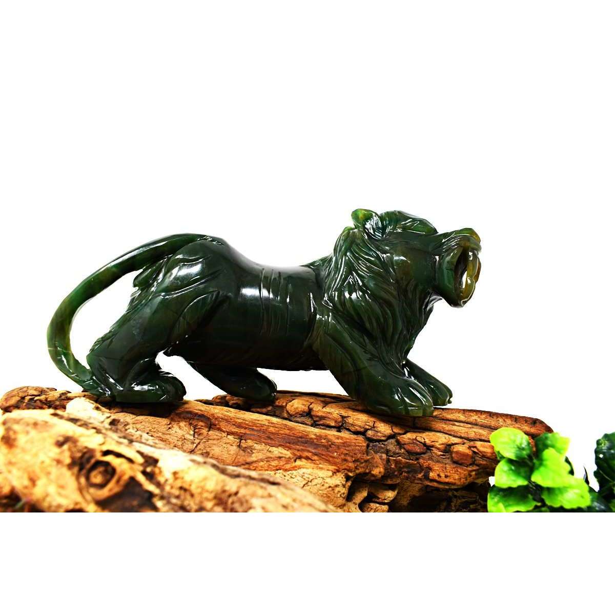 gemsmore:Detailed Hand Carved Green Jade Lion