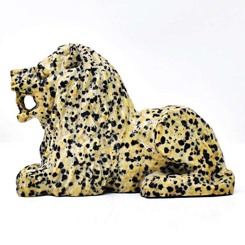 gemsmore:Exclusive Dalmation Jasper Hand Carved Lion
