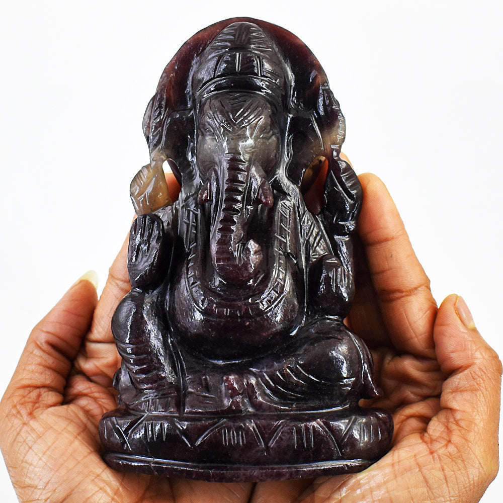 gemsmore:Exclusive Red Garnet Hand Carved Lord Ganesha Idol