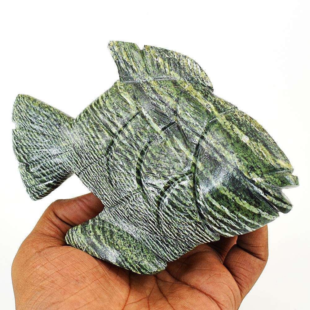 gemsmore:Exclusive Serpentine Hand Carved Fish