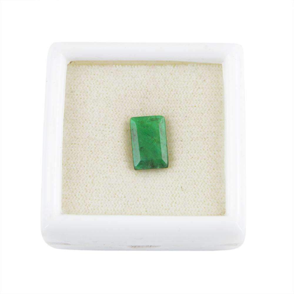 gemsmore:Faceted Green Emerald Gemstone Earth Mined Rectangular Shape