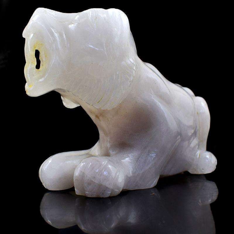 gemsmore:Genuine Hand Carved White Quartz Lion