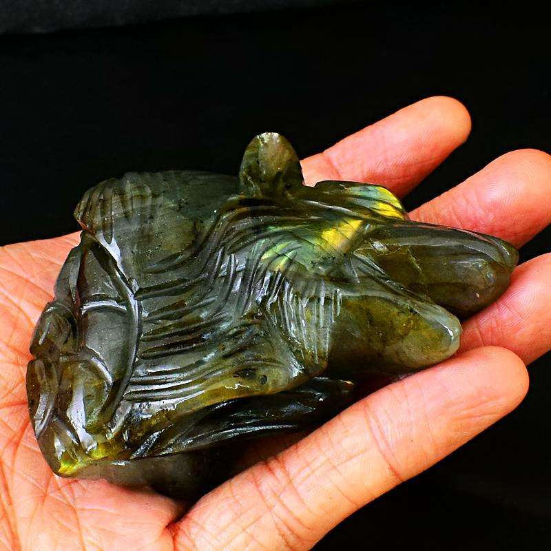 gemsmore:Golden Flash Labradorite Carved Wolf Head