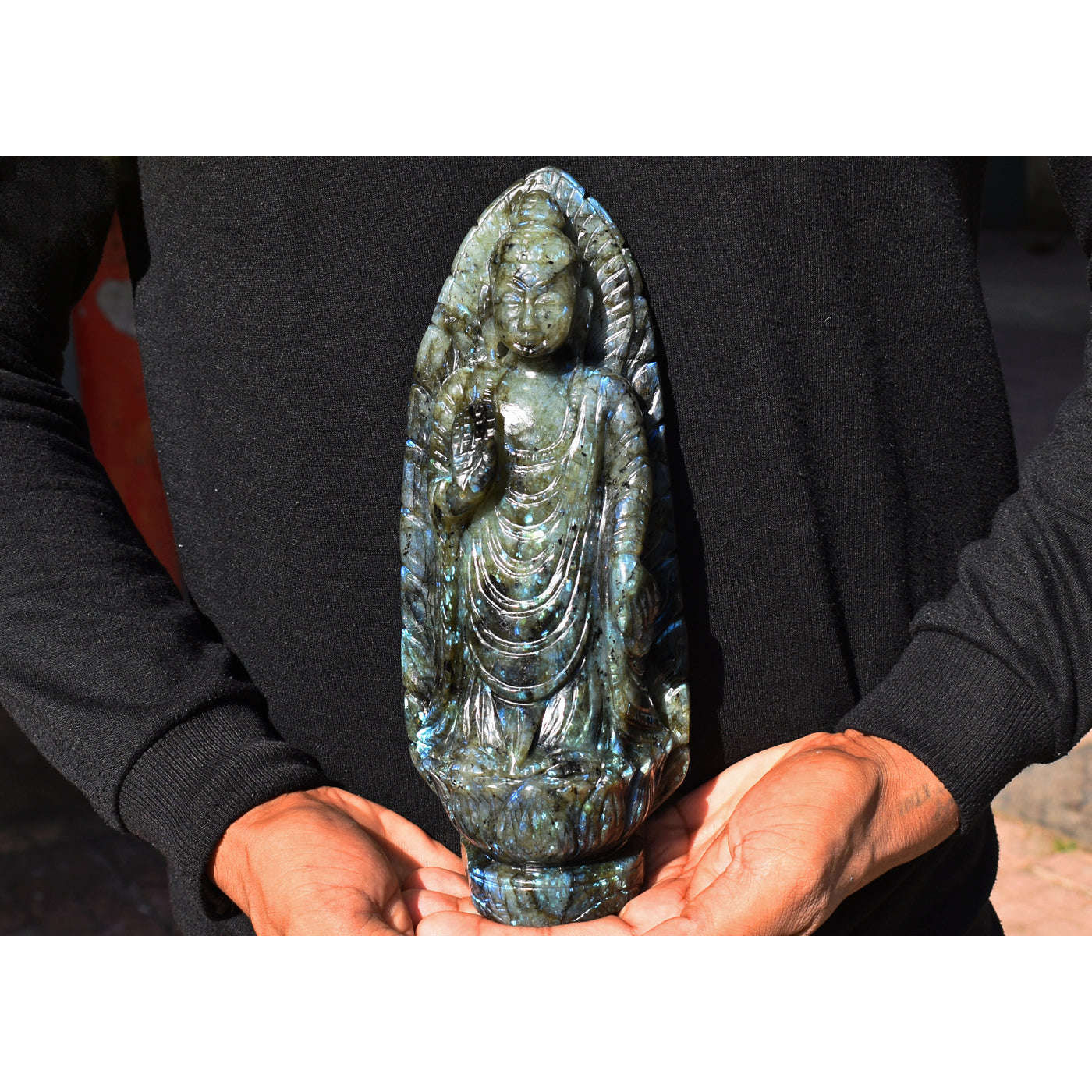 gemsmore:Gorgeous Blue Flash Labradorite Hand Carved Lord Buddha Statue Carving