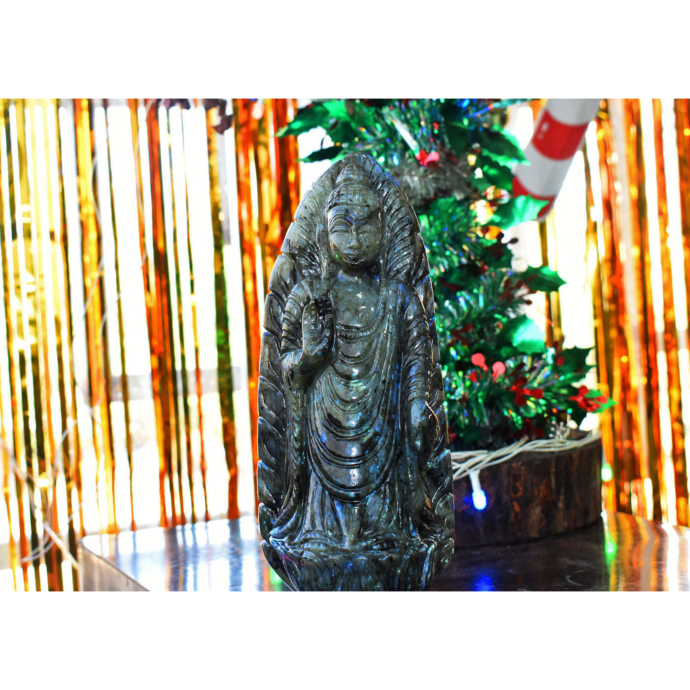 gemsmore:Gorgeous Blue Flash Labradorite Hand Carved Lord Buddha Statue Carving