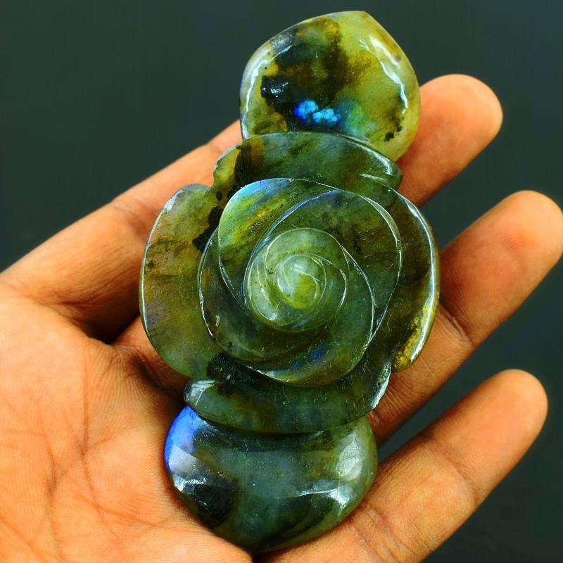 gemsmore:Hand Carved Blue Flash Labradorite Rose With Leaf