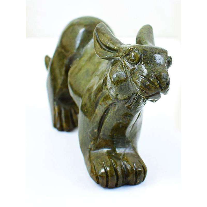 gemsmore:Hand Carved Green Garnet Bunny Gemstone