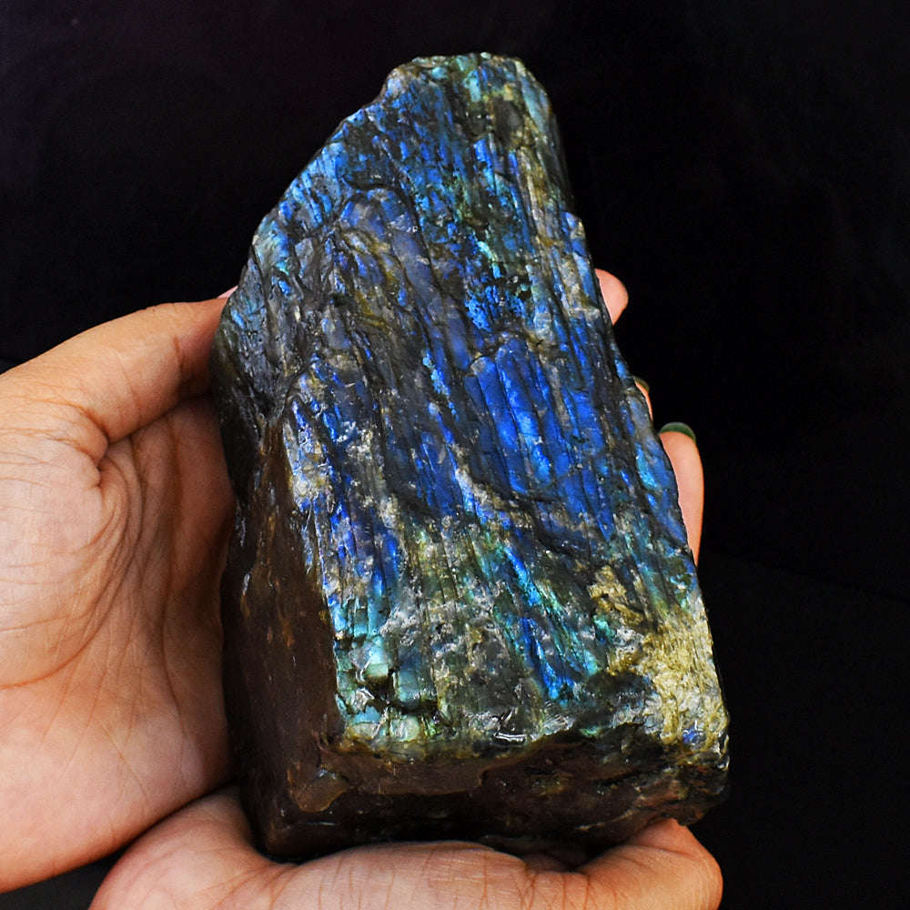 gemsmore:Natural Amazing Blue & Green Flash Labradorite Rough Mountain