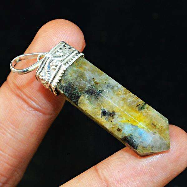 gemsmore:Natural Blue Flash Labradorite Healing Point Pendant