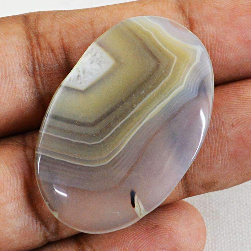 gemsmore:Natural Striped Onyx Gemstone - Oval Shape