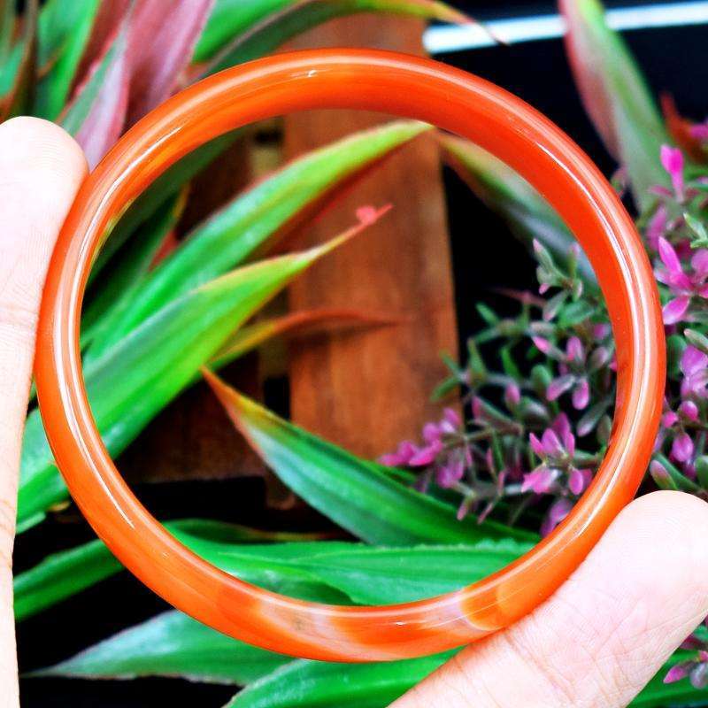 gemsmore:Party Wear Orange Onyx Carved Bangle
