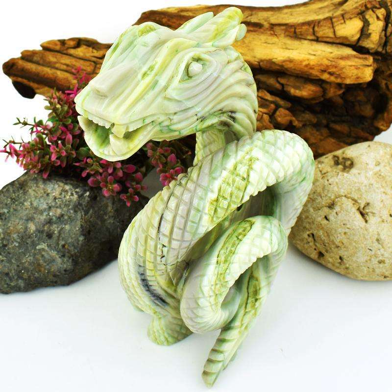 gemsmore:Serpentine Detailed Hand Carved Big Size Dragon