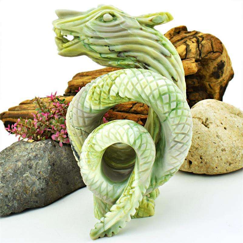gemsmore:Serpentine Detailed Hand Carved Big Size Dragon
