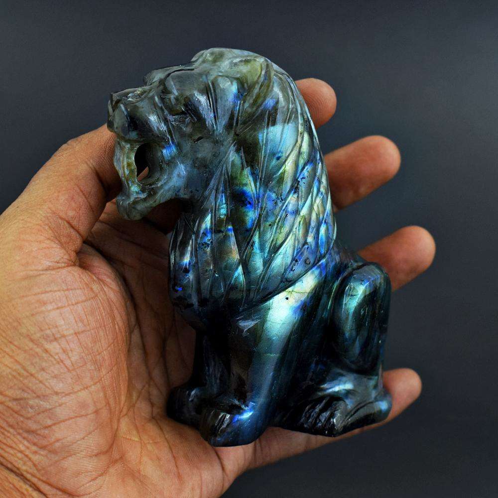 gemsmore:Stunning Blue Flash Labradorite Hand Carved Lion