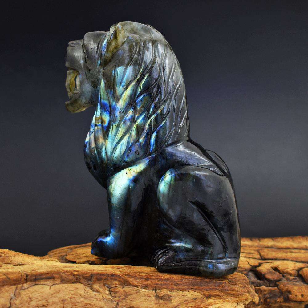 gemsmore:Stunning Blue Flash Labradorite Hand Carved Lion